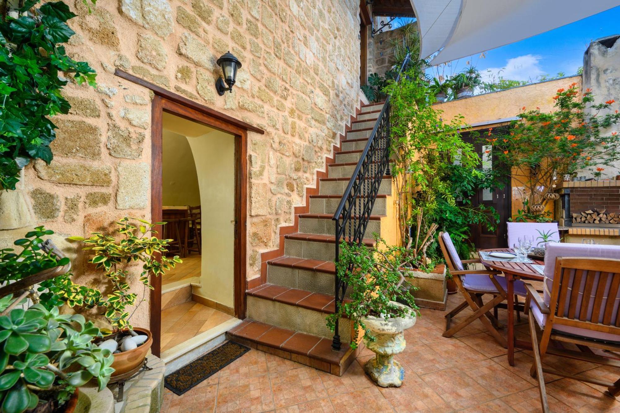 Suite Del Capitano Rhodes City Exterior photo
