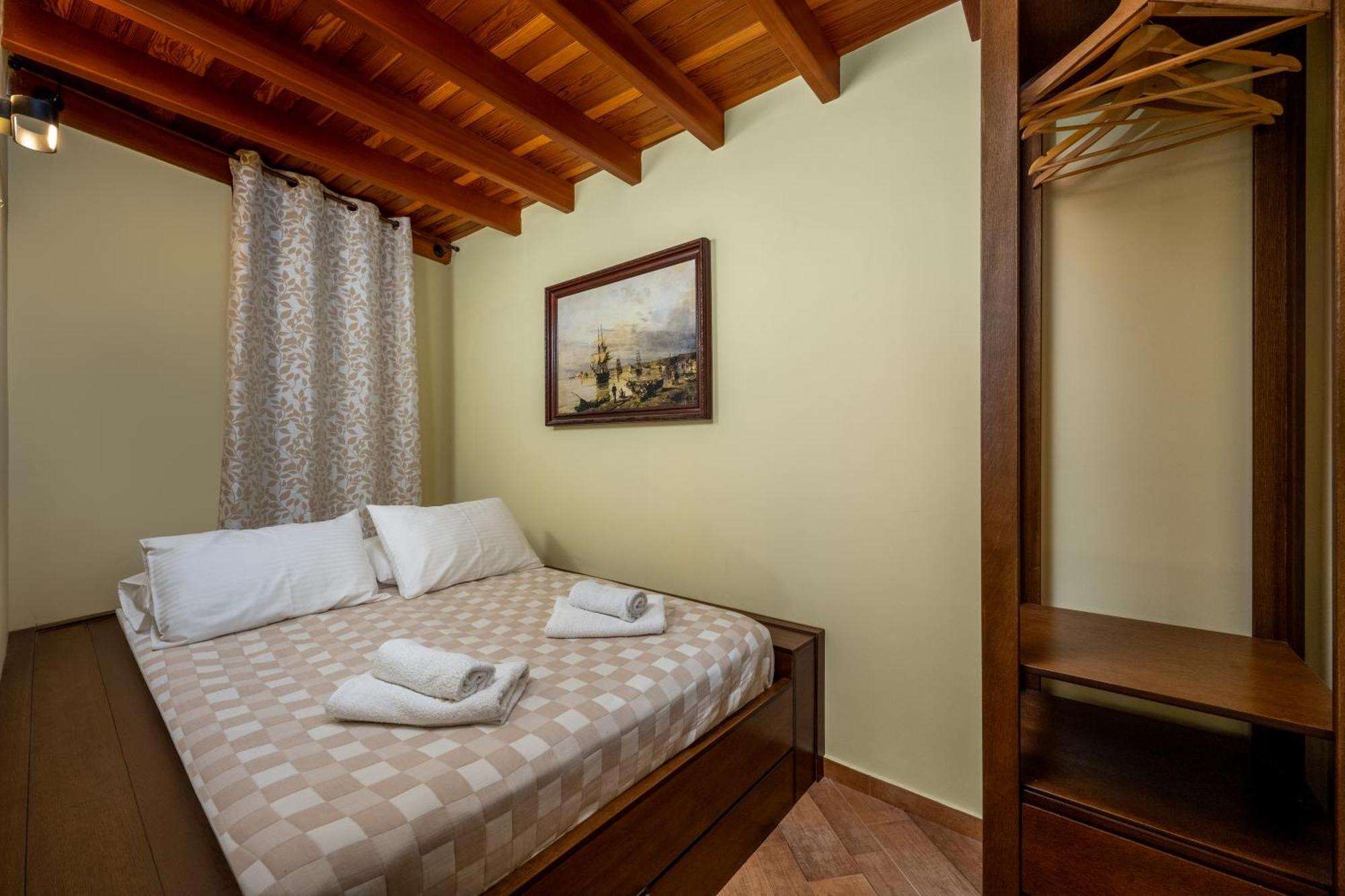 Suite Del Capitano Rhodes City Exterior photo